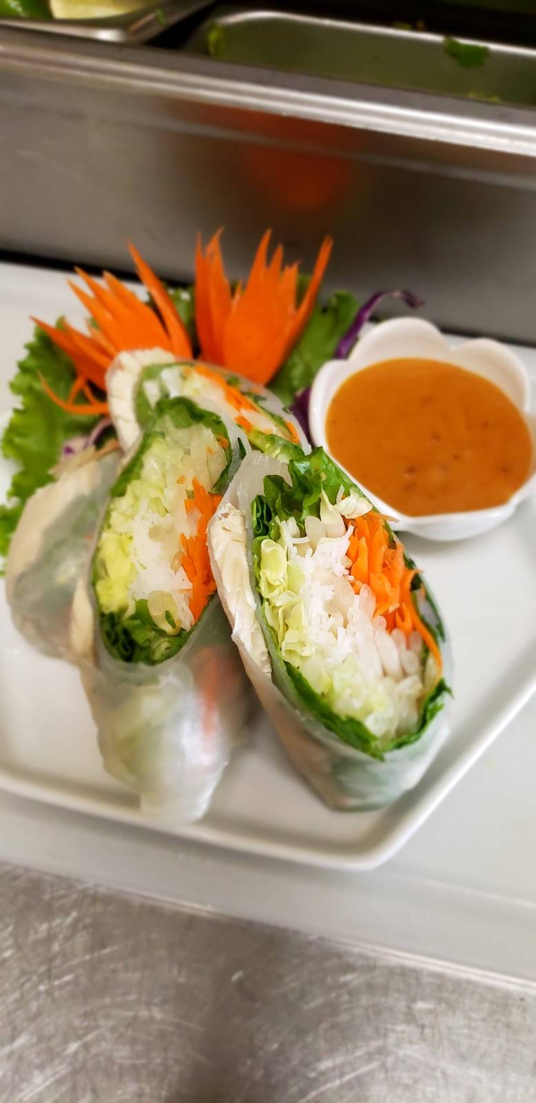 Green Curry Thai Restaurant | restaurant | 8148 SW Hall Blvd, Beaverton, OR 97008, USA | 5033729802 OR +1 503-372-9802