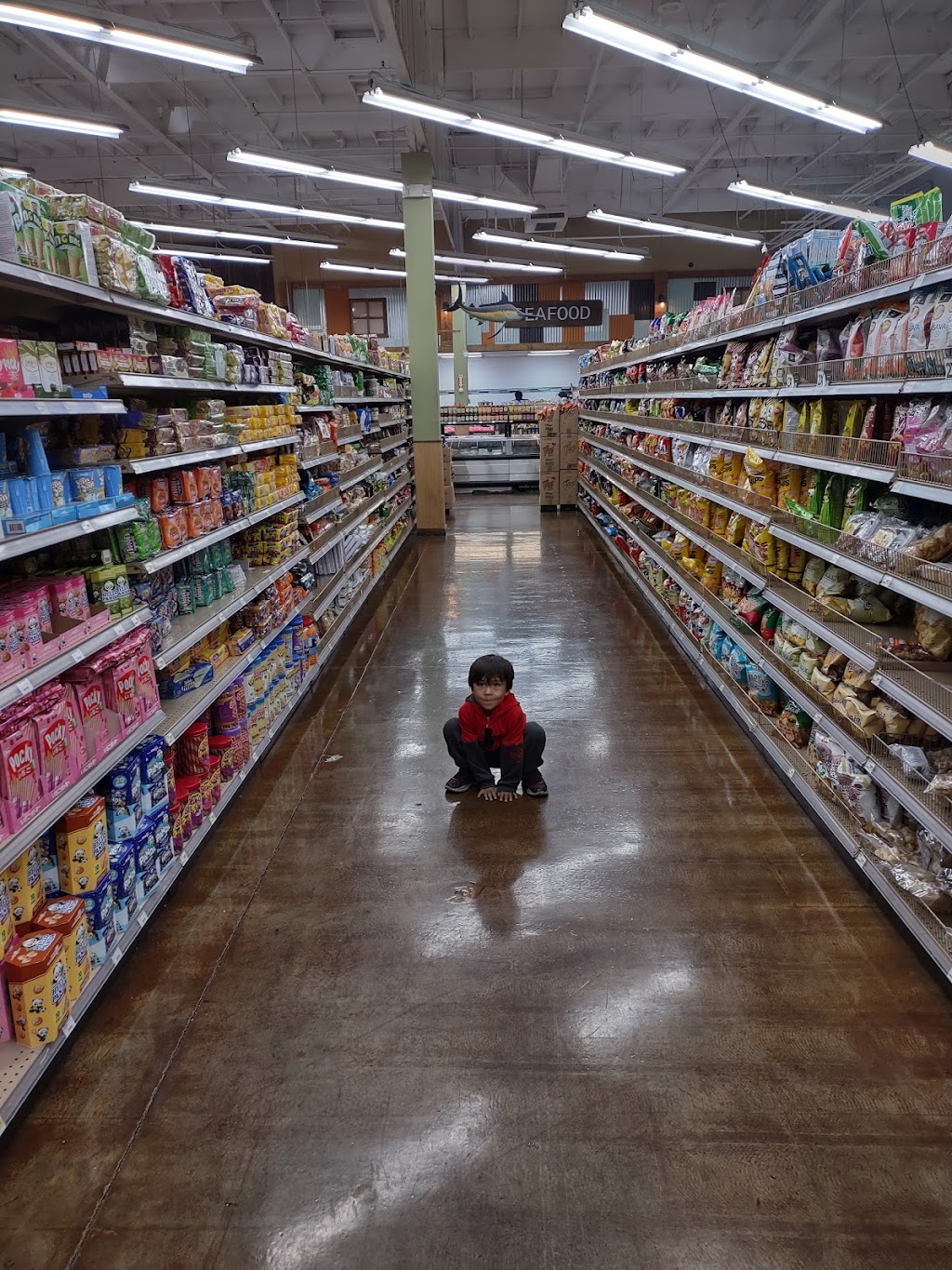 Island Pacific Seafood Market | restaurant | 2100 N Park Blvd, Pittsburg, CA 94565, USA | 9253182222 OR +1 925-318-2222