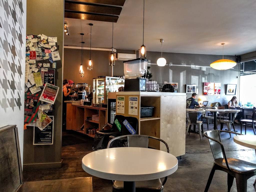 Cafe Javasti - Wedgwood | cafe | 8617 35th Ave NE, Seattle, WA 98115, USA | 2062040255 OR +1 206-204-0255