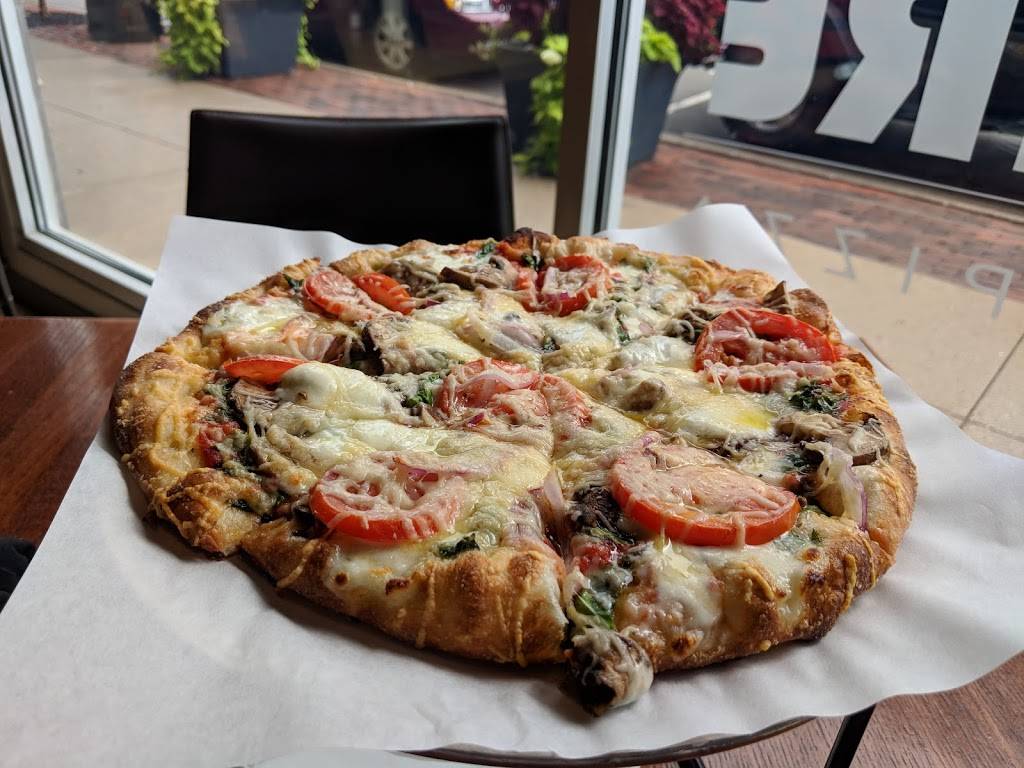 Woodfire Brick Oven Pizza | restaurant | 408 E State St, Rockford, IL 61104, USA | 8159046422 OR +1 815-904-6422