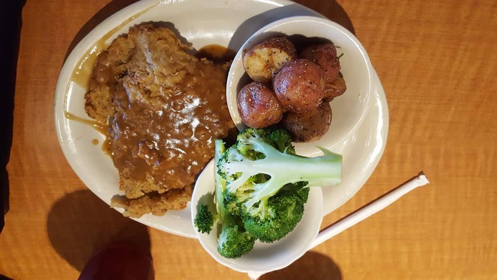 Lubys | restaurant | 20001 Gulf Fwy, Webster, TX 77598, USA | 2817242692 OR +1 281-724-2692