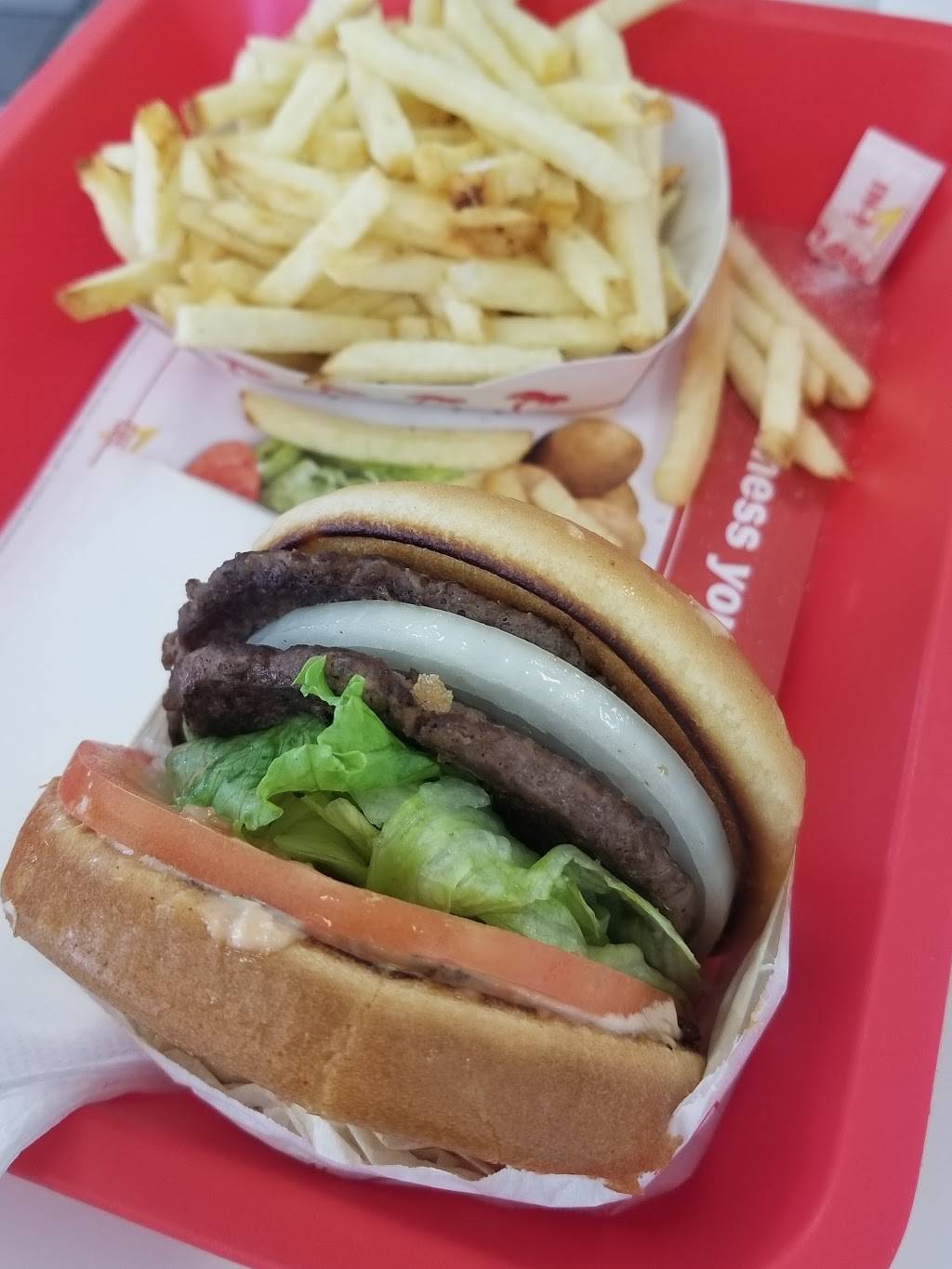 In-N-Out Burger | restaurant | 3501 Truxel Rd, Sacramento, CA 95834, USA | 8007861000 OR +1 800-786-1000