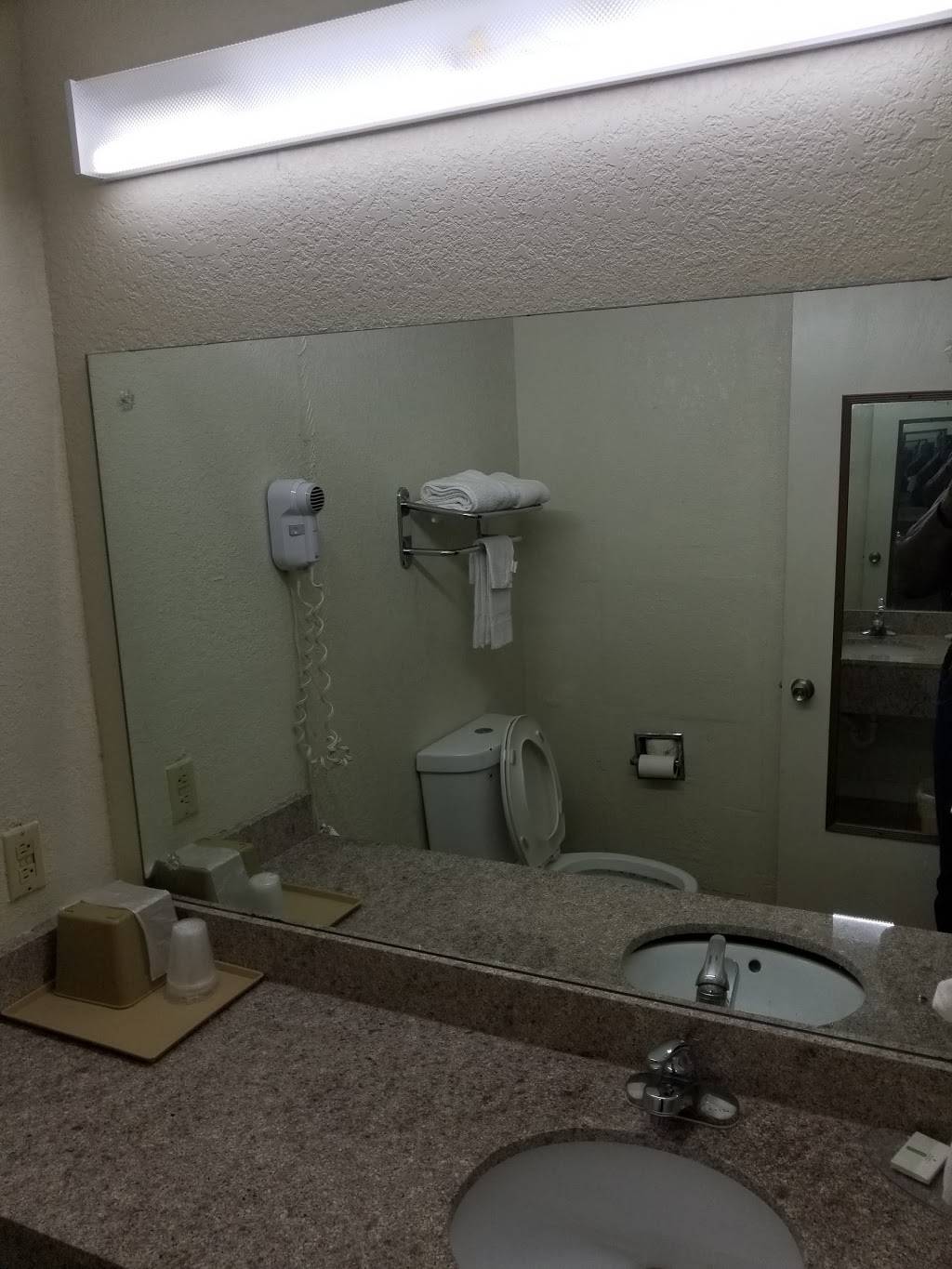 Rodeway Inn & Suites | restaurant | 2375 Delk Rd SE, Marietta, GA 30067, USA | 7709511144 OR +1 770-951-1144