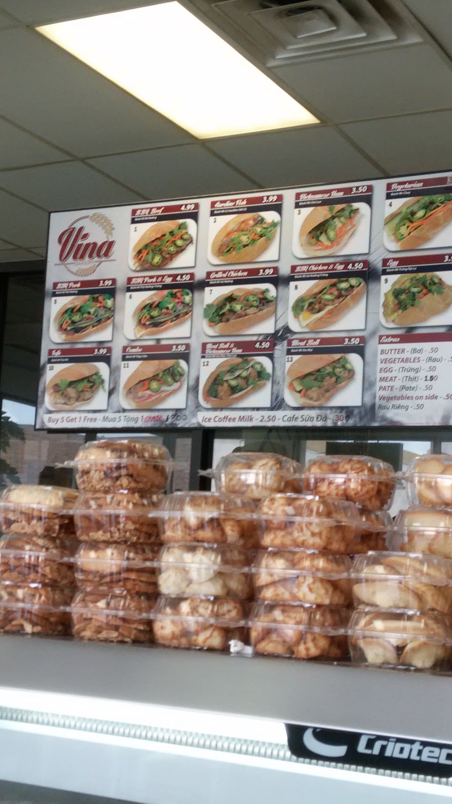 Vina Bakery | restaurant | 14015 Bammel North Houston Rd, Houston, TX 77014, USA | 2814441170 OR +1 281-444-1170