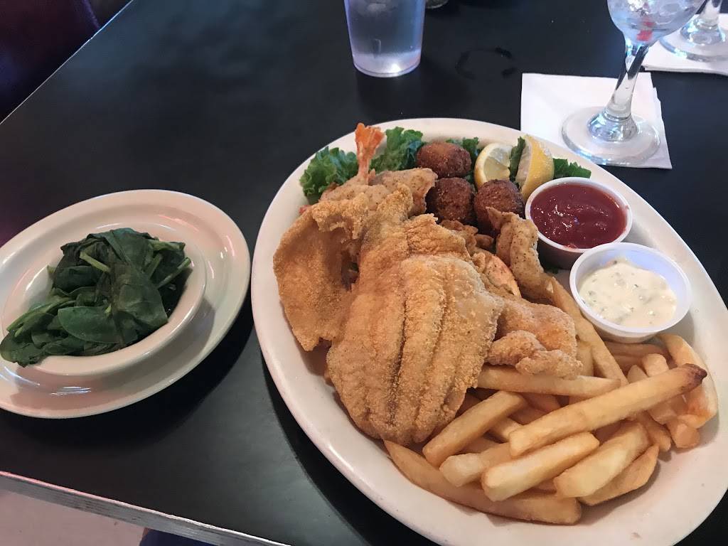 410 Diner | restaurant | 8315 Broadway St, San Antonio, TX 78209, USA | 2108226246 OR +1 210-822-6246