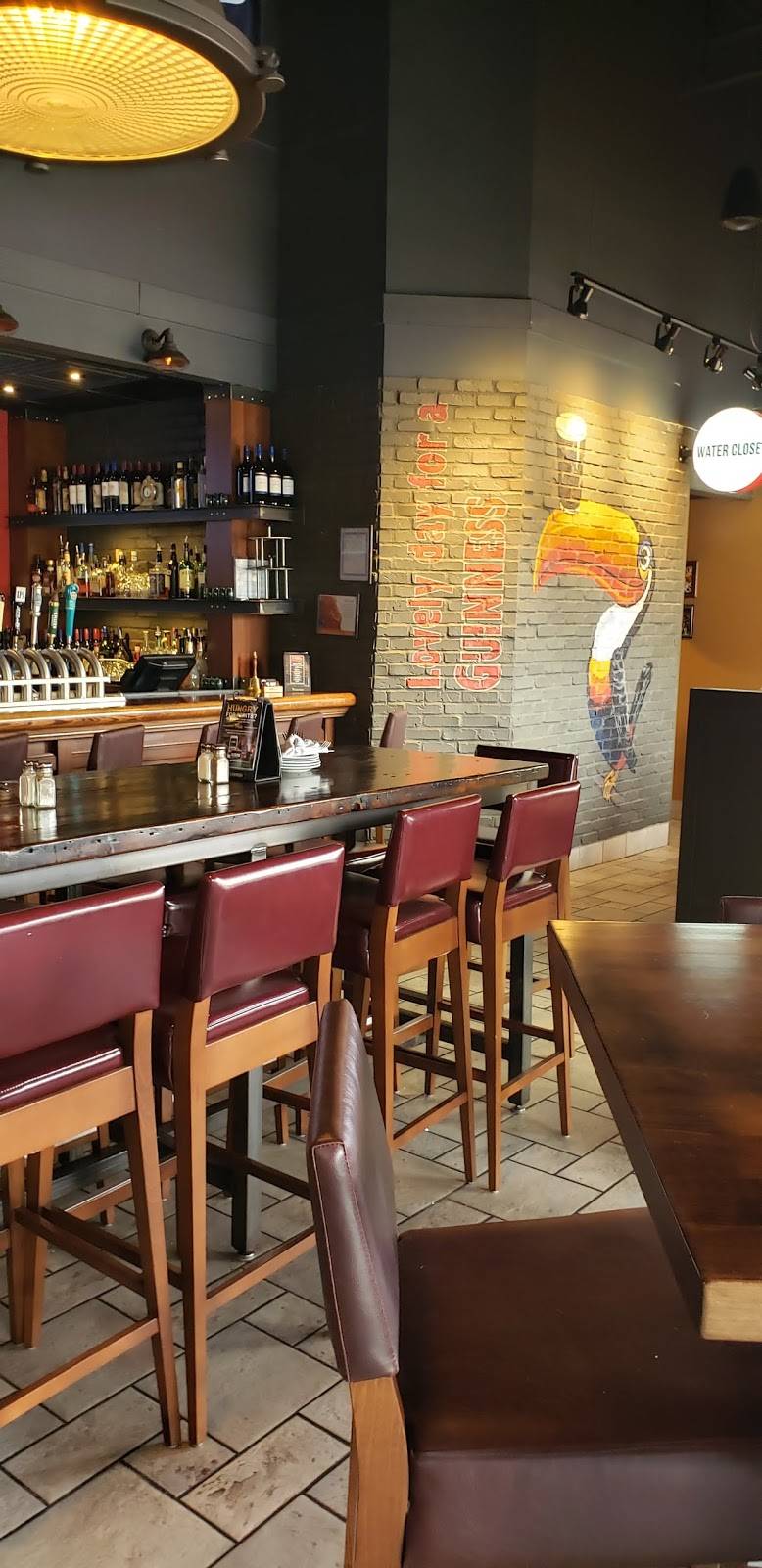 Fionn MacCools | restaurant | 3295 Fairview St Unit #9, Burlington, ON L7N 3N9, Canada | 2892930124 OR +1 289-293-0124