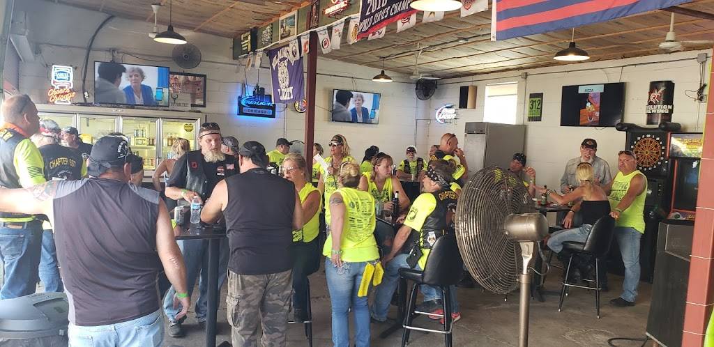 Rte 66 Bar & Grill | restaurant | 113 E Baltimore St, Wilmington, IL 60481, USA | 8154766000 OR +1 815-476-6000