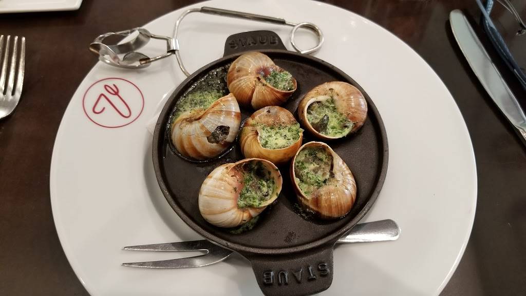 Bistro Versailles | bakery | 339 Greenwich Ave, Greenwich, CT 06830, USA | 2036616634 OR +1 203-661-6634