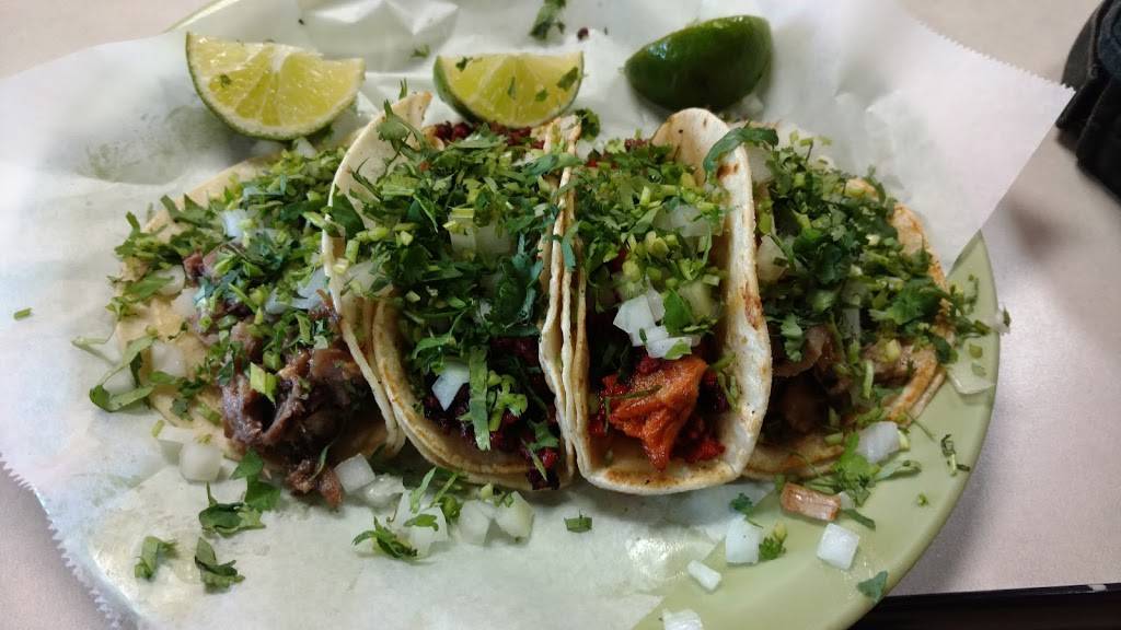 Taqueria Maria Bonita | restaurant | 2247 S Cooper St, Arlington, TX 76013, USA | 8174229275 OR +1 817-422-9275