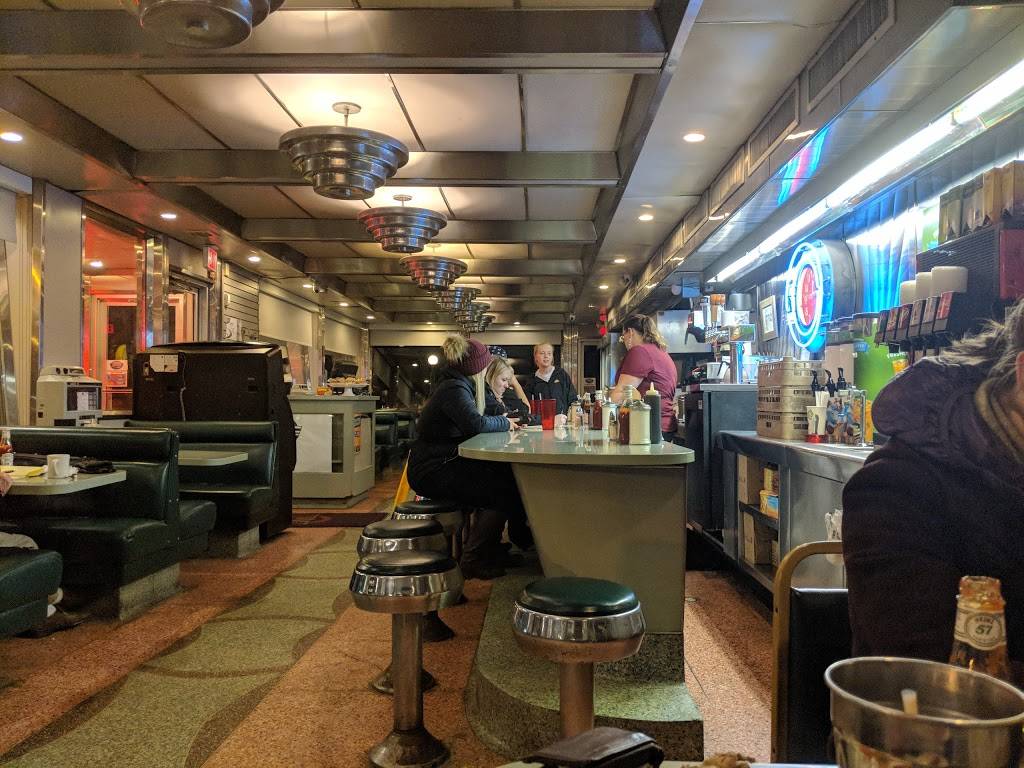 Whately Diner | restaurant | 372 State Rd, Whately, MA 01093, USA | 4136653696 OR +1 413-665-3696