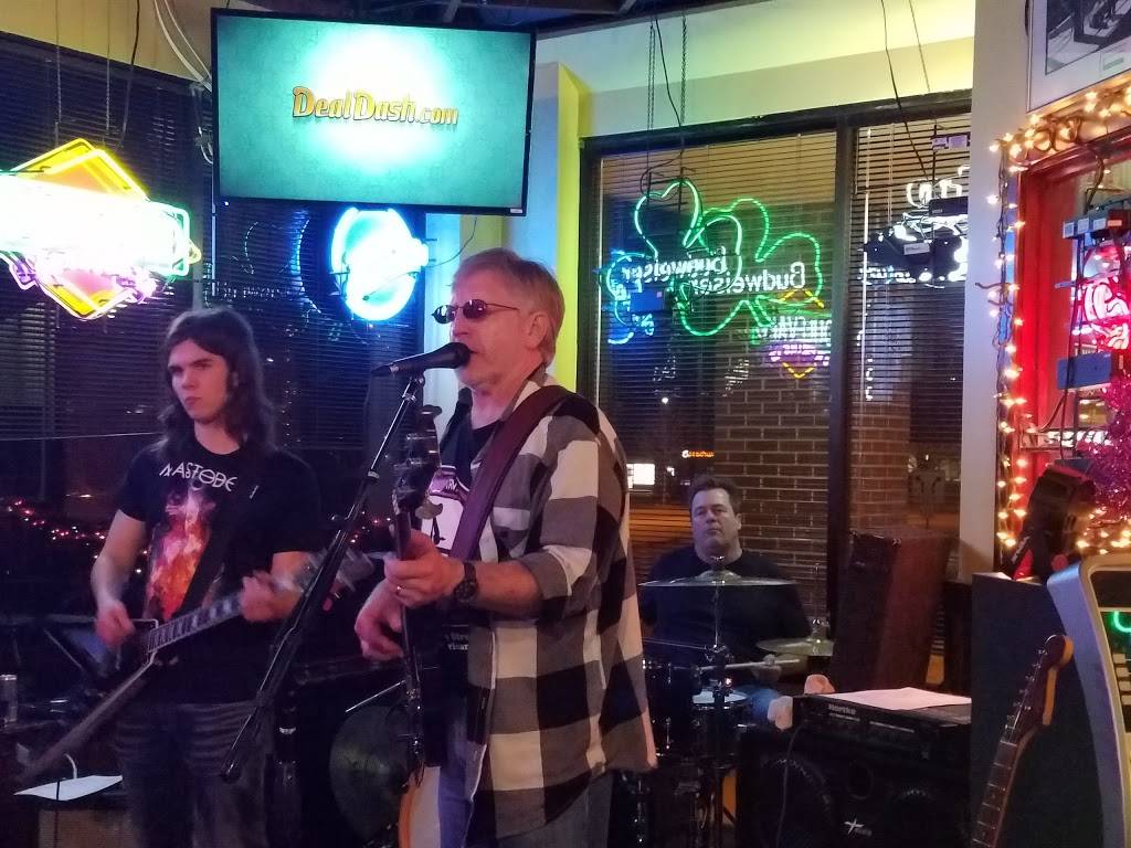 Callahans 87th | restaurant | 12843 W 87th St Pkwy, Lenexa, KS 66215, USA | 9138941717 OR +1 913-894-1717