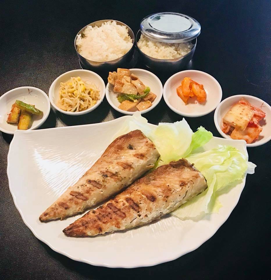 Koreana Restaurant | restaurant | 323 E Main St, Galesburg, IL 61401, USA | 3093431138 OR +1 309-343-1138