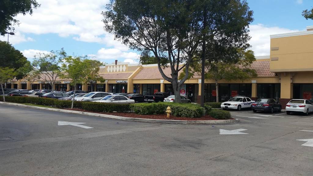 Welleby Plaza | shopping mall | 10077-10153, W Oakland Park Blvd, Sunrise, FL 33351, USA | 5616302300 OR +1 561-630-2300