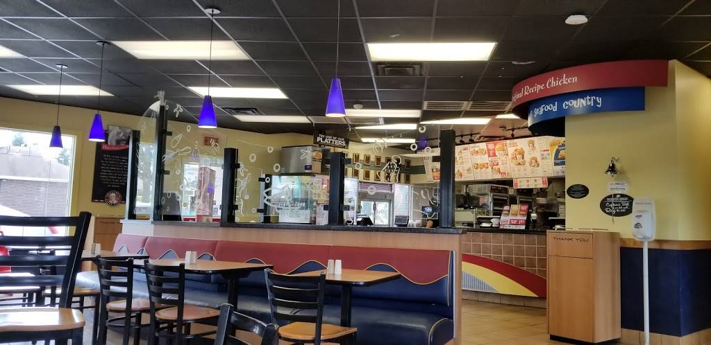 KFC | restaurant | 2650 S Queen St, York, PA 17402, USA | 7177419528 OR +1 717-741-9528