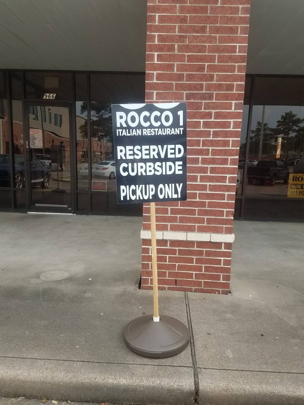 Rocco1 Italian Restaurant | restaurant | 966 S Fry Rd, Katy, TX 77450, USA | 2818297770 OR +1 281-829-7770