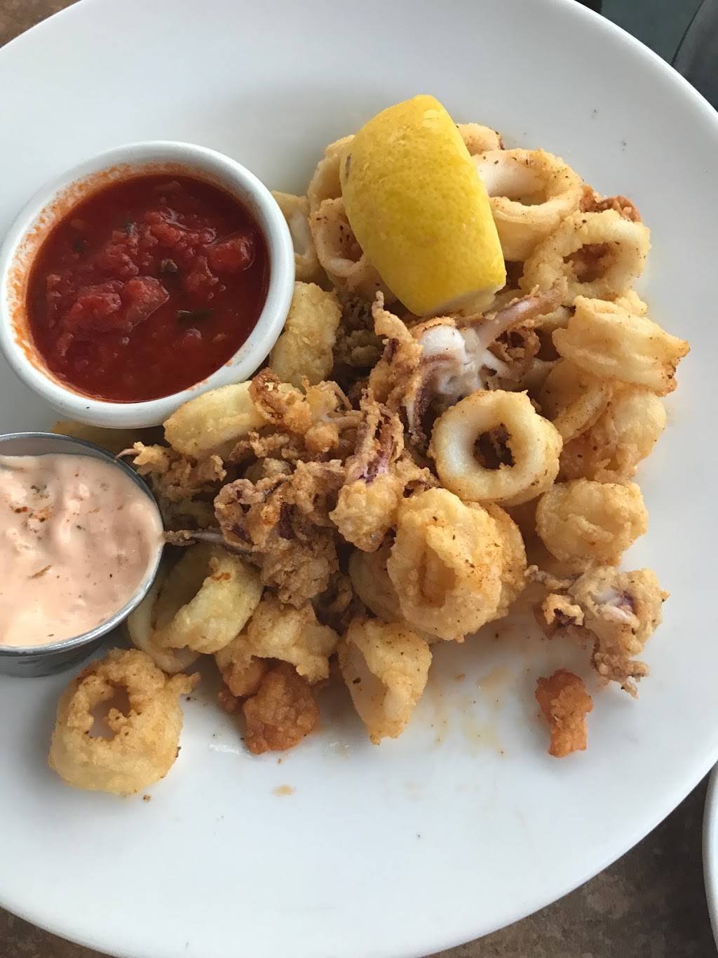 Nellie Greens Restaurant | restaurant | 50 Maple St, Branford, CT 06405, USA | 2034838400 OR +1 203-483-8400