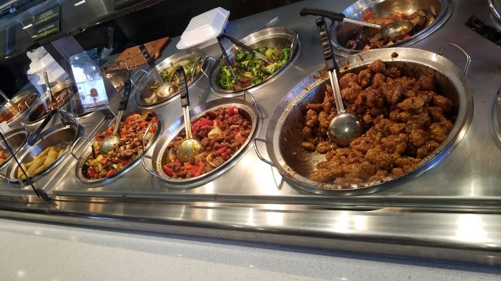 Panda Express | meal takeaway | 2441 Naglee Rd, Tracy, CA 95304, USA | 2098396638 OR +1 209-839-6638