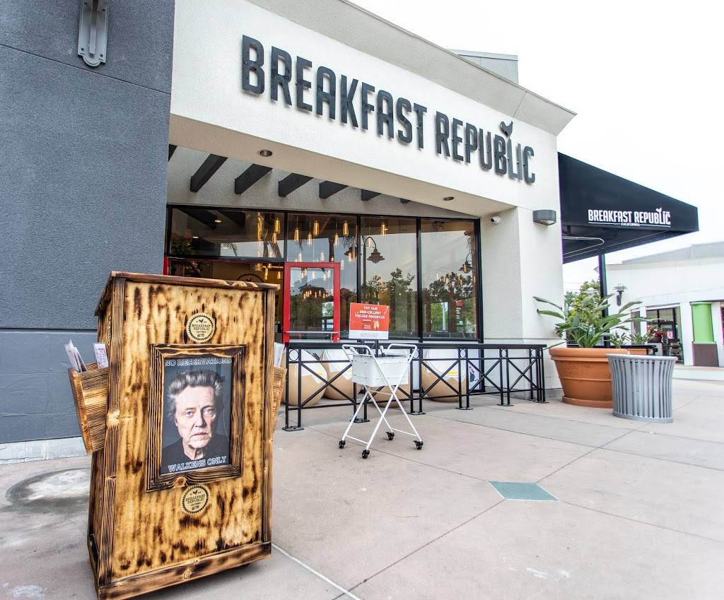 Breakfast Republic | restaurant | 1570 Camino De La Reina, San Diego, CA 92108, USA | 6193106214 OR +1 619-310-6214
