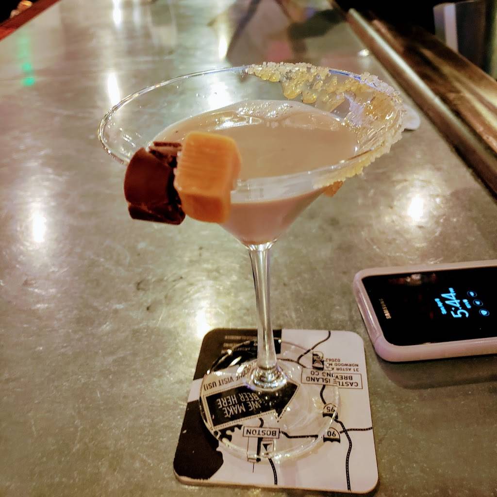 Liberty Publick House | restaurant | 777 Plymouth St, Holbrook, MA 02343, USA | 7818850956 OR +1 781-885-0956