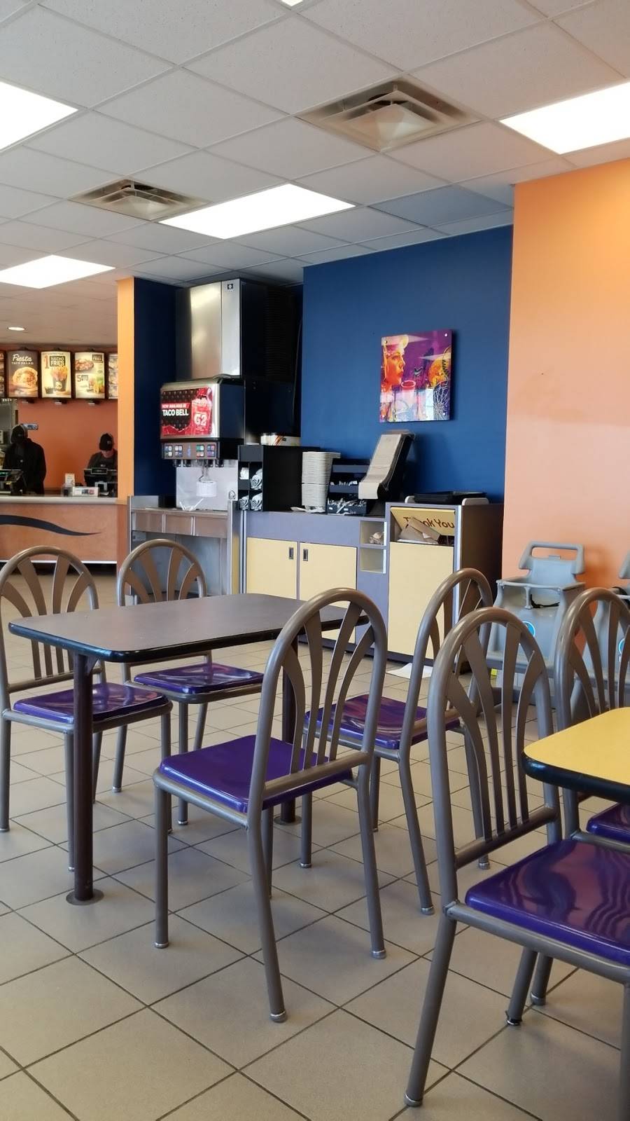 Taco Bell | meal takeaway | 640 SW 9th St, Des Moines, IA 50309, USA | 5152806535 OR +1 515-280-6535