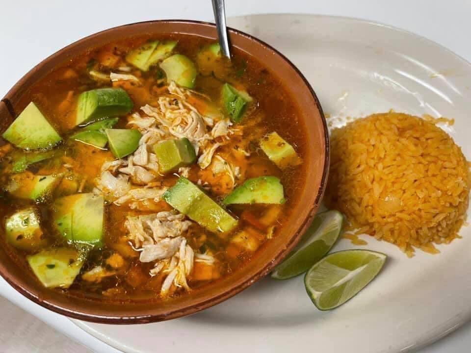 Los tres ll Mexican bar grill | restaurant | 119 W Main St, Lebanon, KY 40033, USA | 2706929746 OR +1 270-692-9746