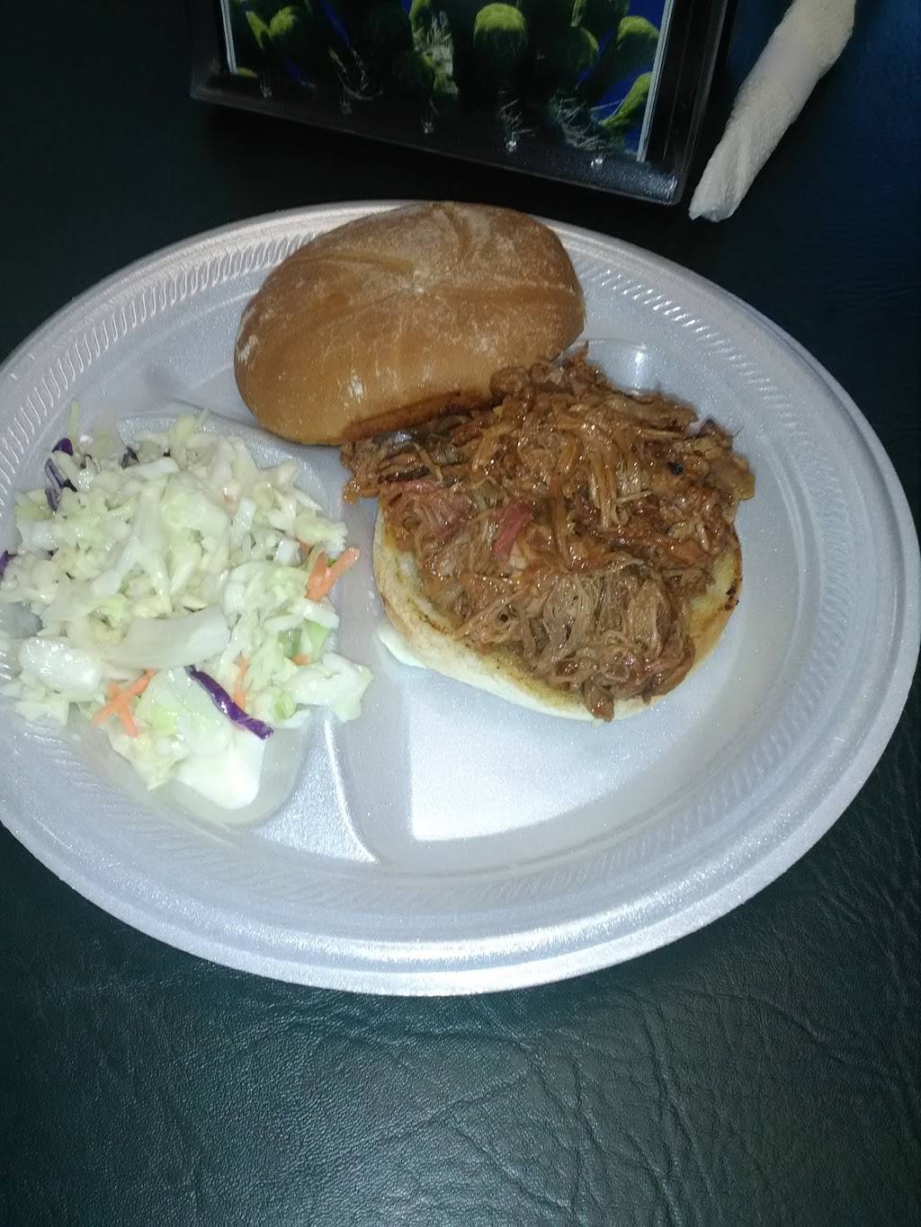 Cookin On Wood | restaurant | 3401 E Wood St, Phoenix, AZ 85040, USA | 6025659663 OR +1 602-565-9663