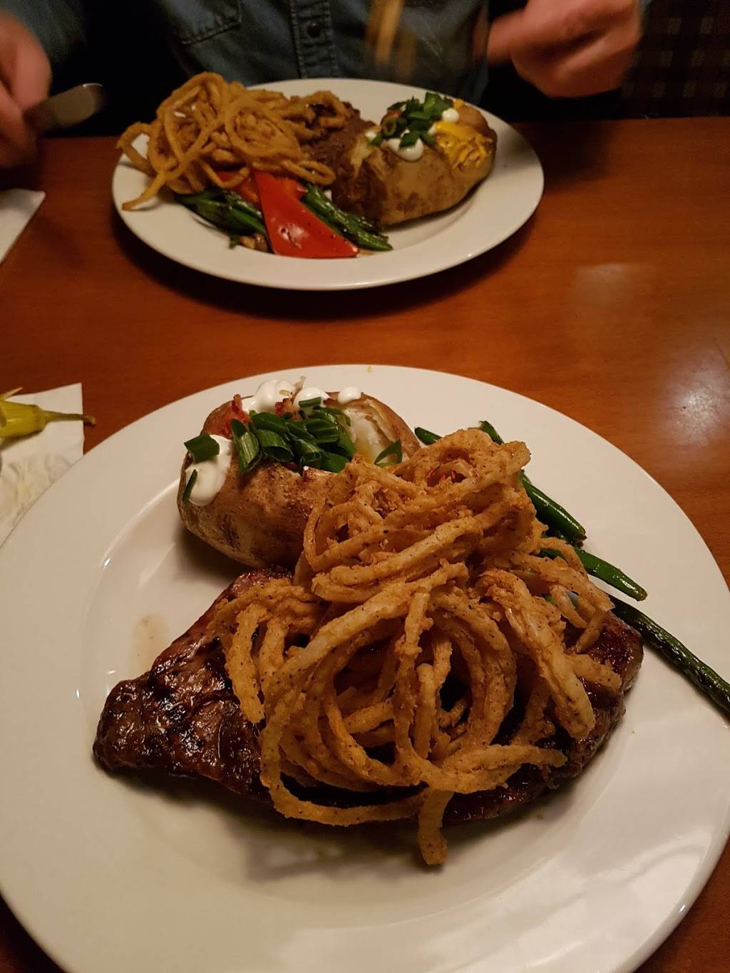 Turtle Jacks Upper James | restaurant | 1180 Upper James St, Hamilton, ON L9C 3B1, Canada | 9053896696 OR +1 905-389-6696