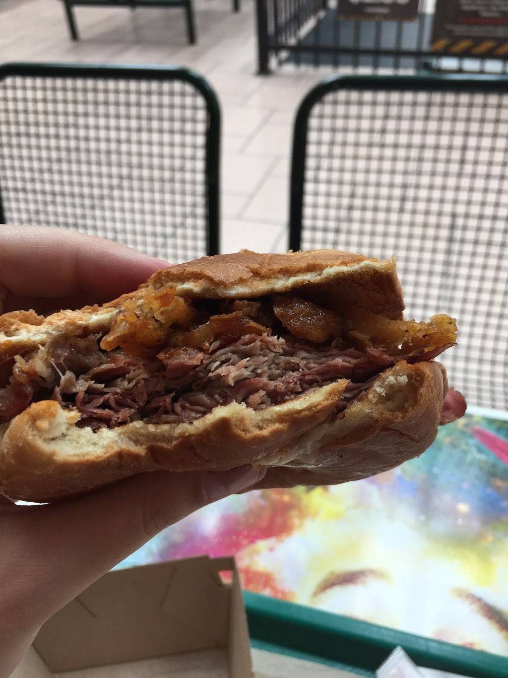 Arbys | restaurant | 9090 Carousel Center, Syracuse, NY 13290, USA | 3154660040 OR +1 315-466-0040