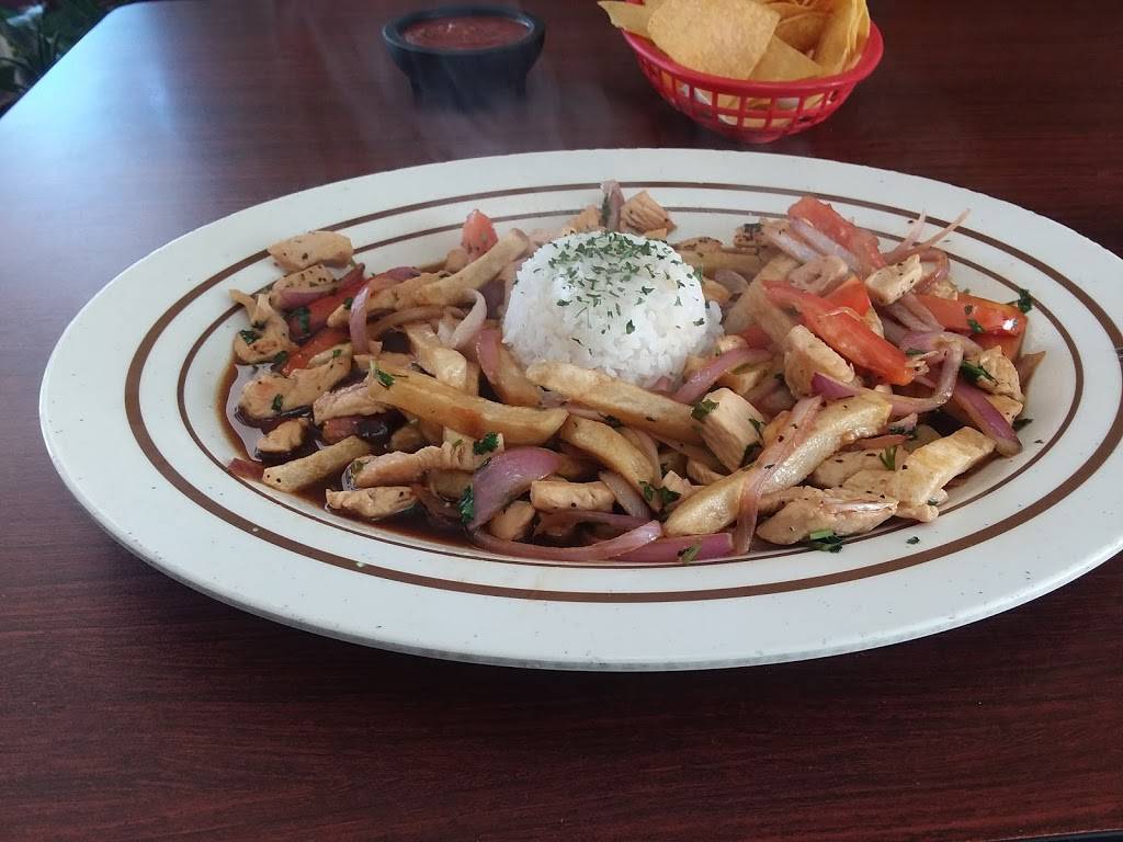 2 Luchos | restaurant | 2810 S Academy Blvd, Colorado Springs, CO 80916, USA | 7193906909 OR +1 719-390-6909