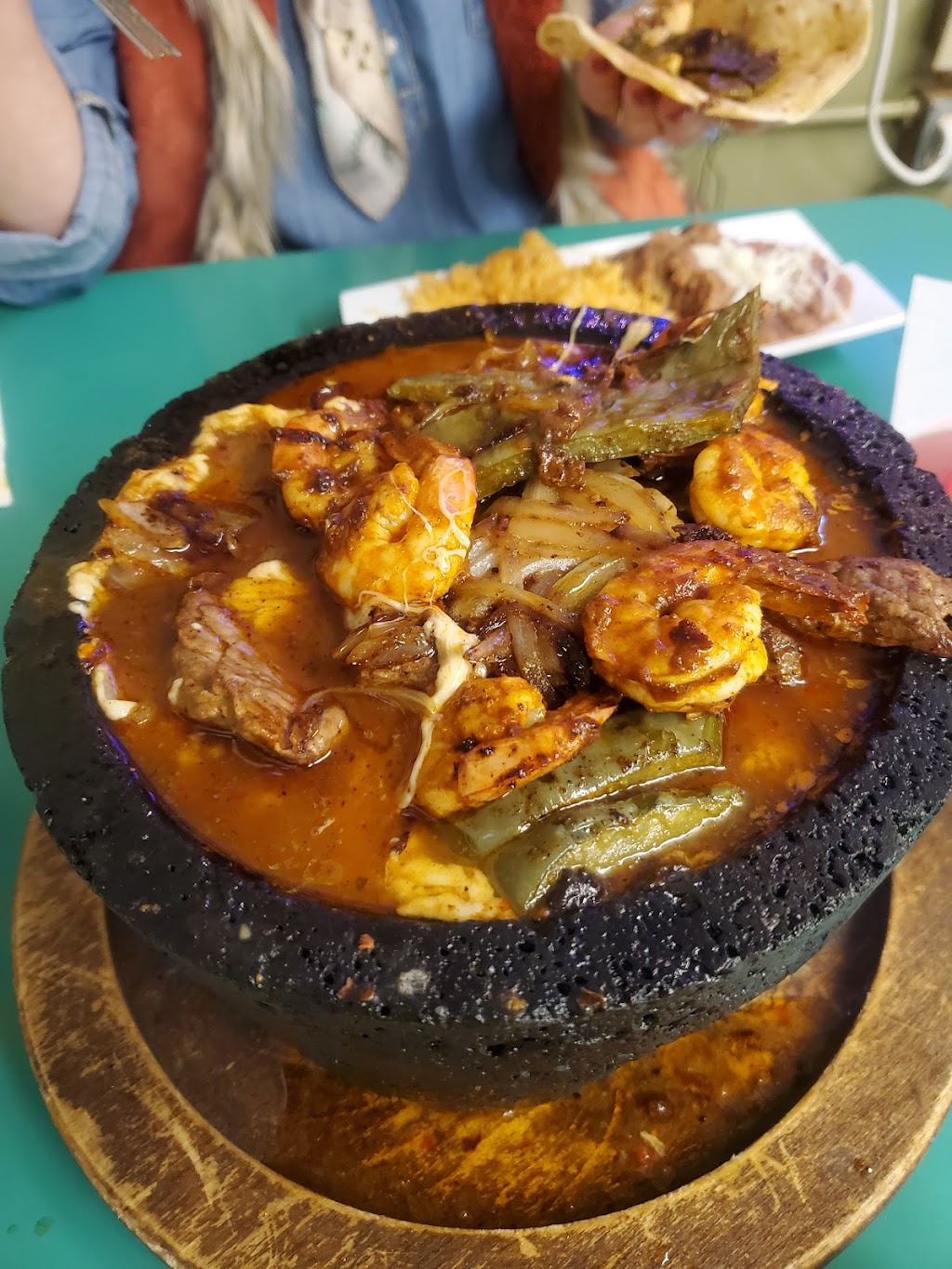 Los Charros Mexican Restaurant | restaurant | 1122 S Main St, Perryton, TX 79070, USA | 8066480868 OR +1 806-648-0868