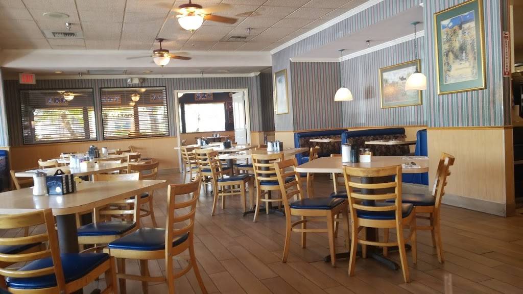 Jimmys Family Restaurant | restaurant | 9635 Mission Gorge Rd, Santee, CA 92071, USA | 6194488994 OR +1 619-448-8994