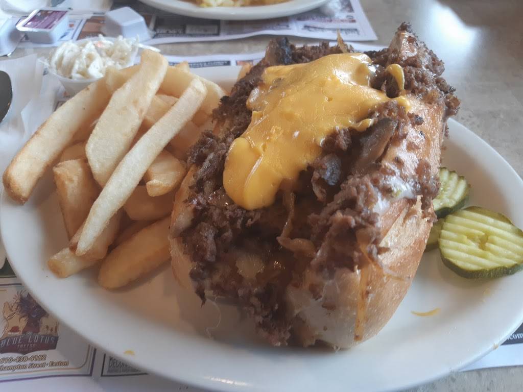 Tic-Toc Family Restaurant | restaurant | 2510 Northampton St, Easton, PA 18045, USA | 6102526466 OR +1 610-252-6466