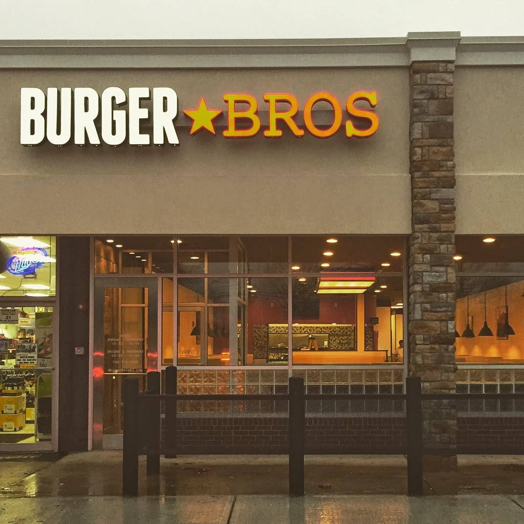 BurgerBrosNJ | restaurant | 460 County Rd 520, Marlboro Township, NJ 07746, USA | 7327720300 OR +1 732-772-0300
