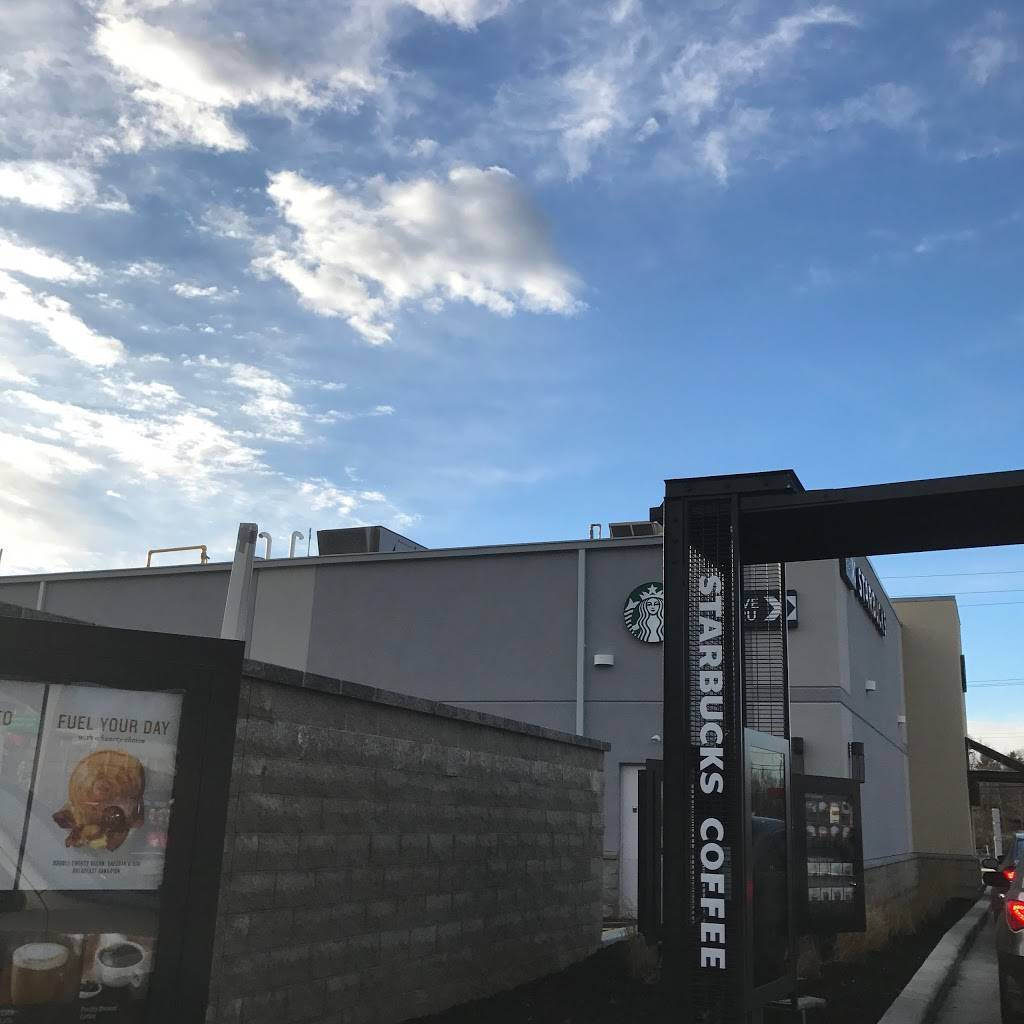 Starbucks | cafe | 4546 Boardman-Canfield Rd, Canfield, OH 44406, USA | 2346007400 OR +1 234-600-7400