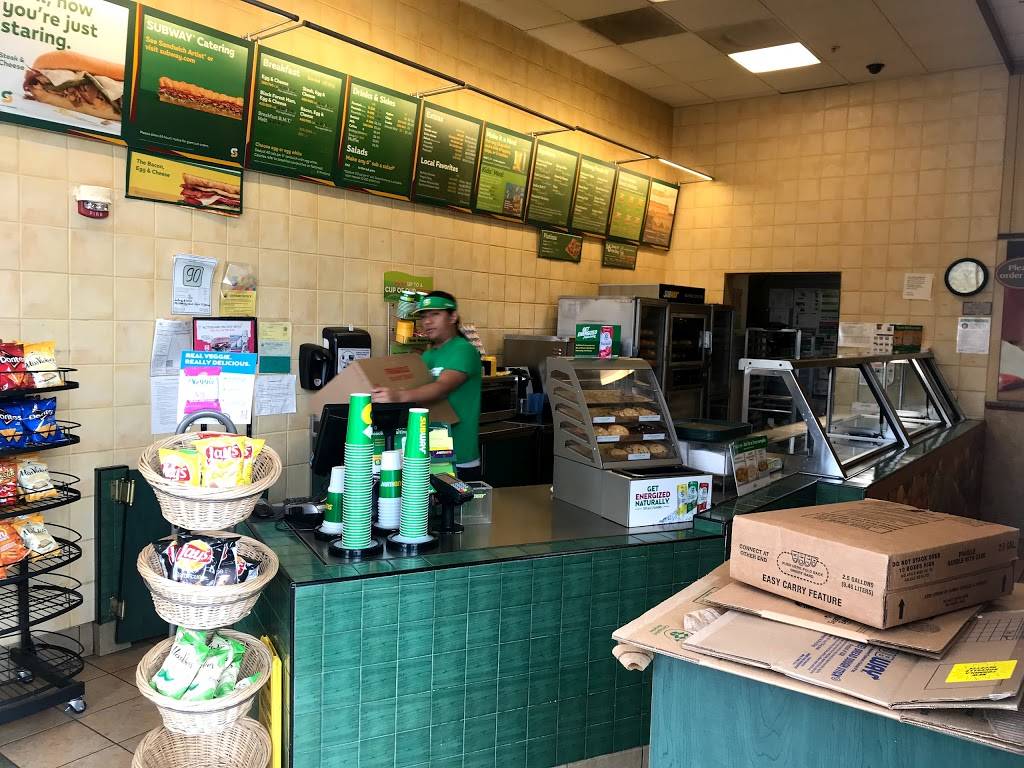 Subway Restaurants | restaurant | Village Shpg Village, 3911 Alemany Blvd Suite 1004, San Francisco, CA 94132, USA | 6507576100 OR +1 650-757-6100