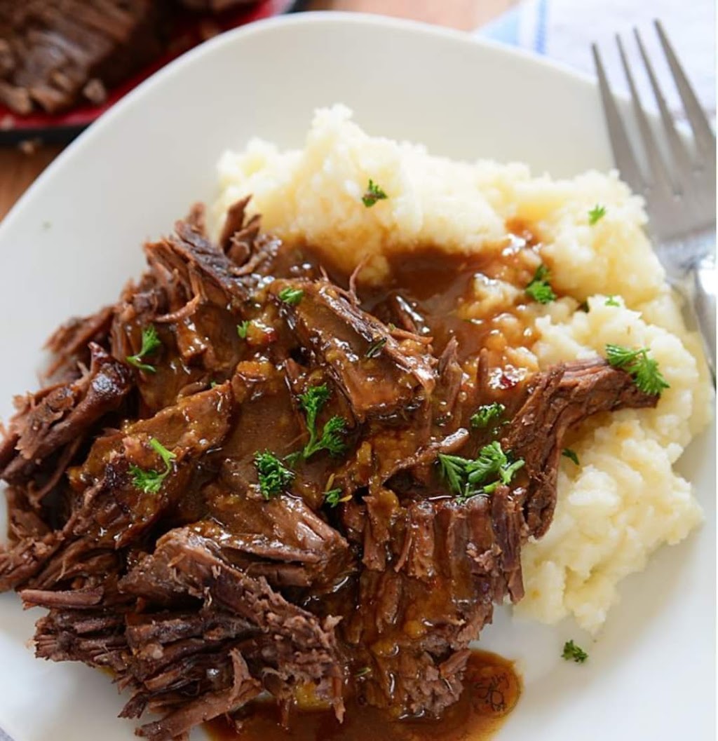 Rosemary & Roux Catering | restaurant | 2317 Hickory Ave B, Harahan, LA 70123, USA | 5044053236 OR +1 504-405-3236