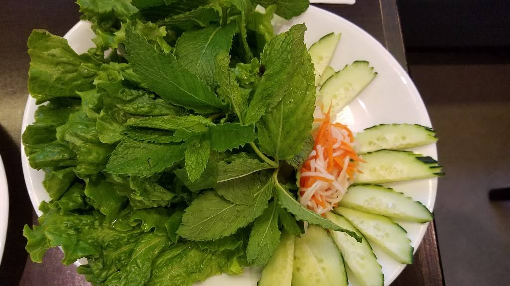 Pho 77 | restaurant | 1760 S Tippecanoe Ave, San Bernardino, CA 92408, USA | 9097962277 OR +1 909-796-2277