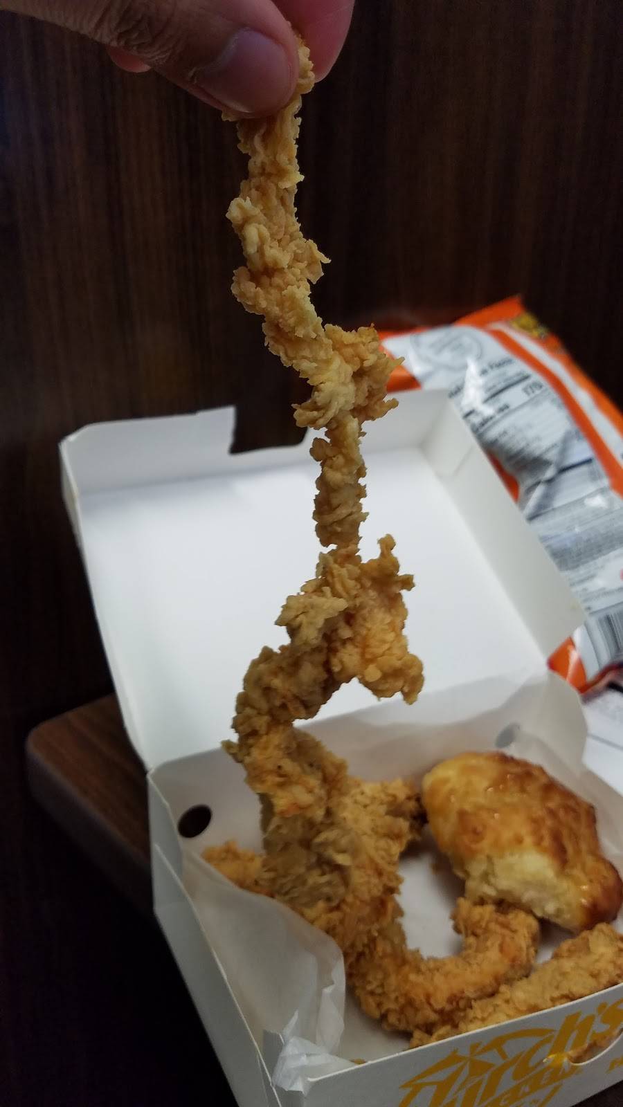 Churchs Chicken | restaurant | 1318 S Ww White Rd, San Antonio, TX 78220, United States | 2103334930 OR +1 210-333-4930