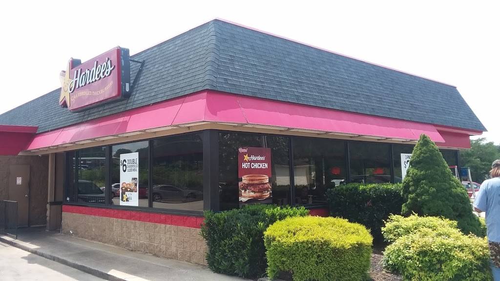 Hardees | restaurant | 5088 US-64, Copperhill, TN 37317, USA | 6154767521 OR +1 615-476-7521
