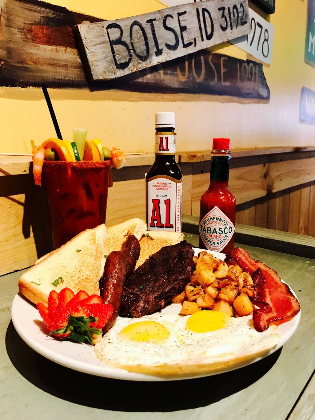 The Water Street Tavern | restaurant | 102 Water St, Baltimore, MD 21202, USA | 4106059495 OR +1 410-605-9495