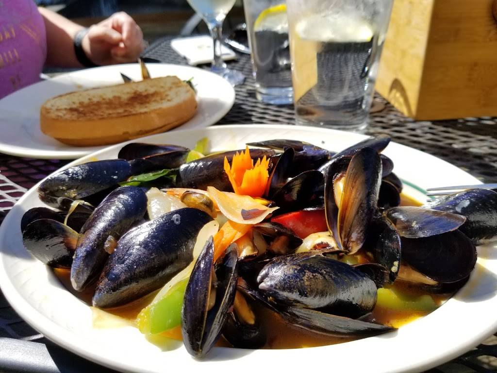 Tobys Tavern | restaurant | 8 NW, Front St NE, Coupeville, WA 98239, USA | 3606784222 OR +1 360-678-4222