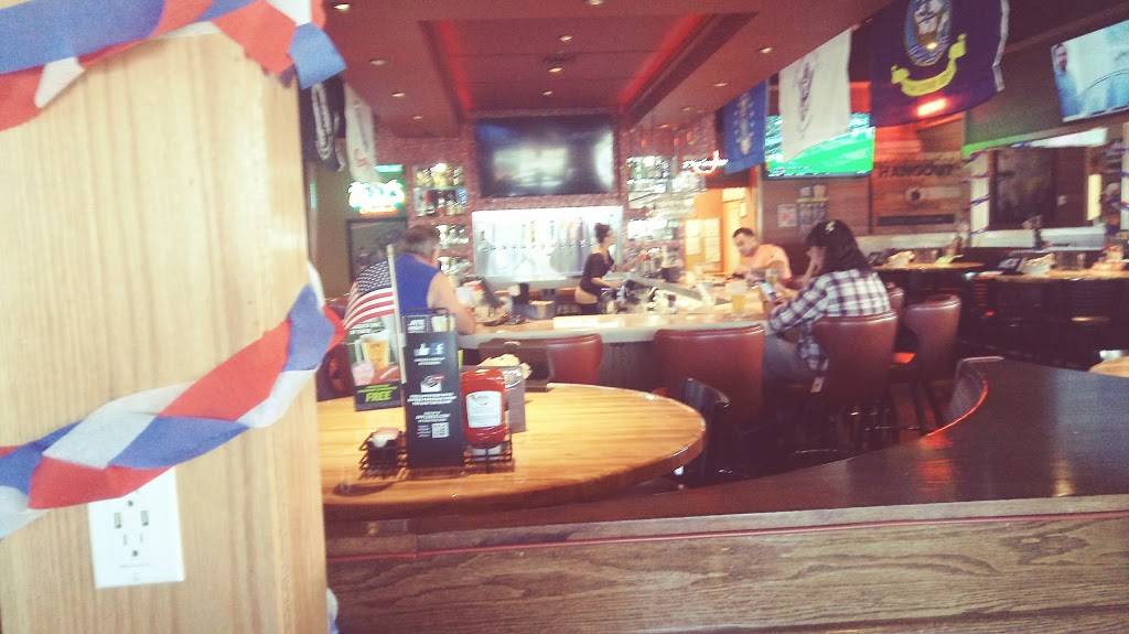 Applebees Grill + Bar | restaurant | 7995 113th St, Seminole, FL 33772, USA | 7272587079 OR +1 727-258-7079