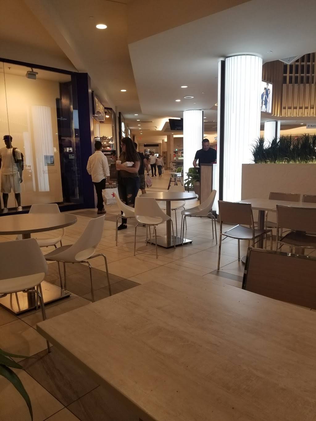 Johnny Rockets | restaurant | 7535 N Kendall Dr #1490, Kendall, FL 33156, USA | 3056638864 OR +1 305-663-8864