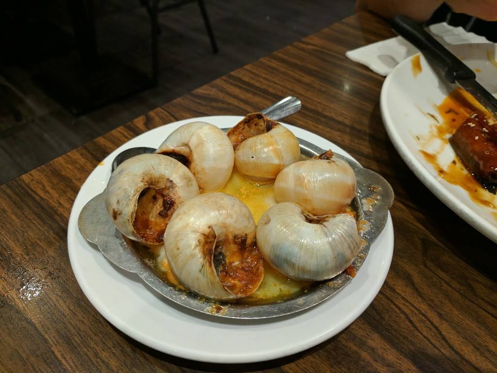 S & E Cafe | restaurant | 2406 19th Ave, San Francisco, CA 94116, USA | 4156657868 OR +1 415-665-7868