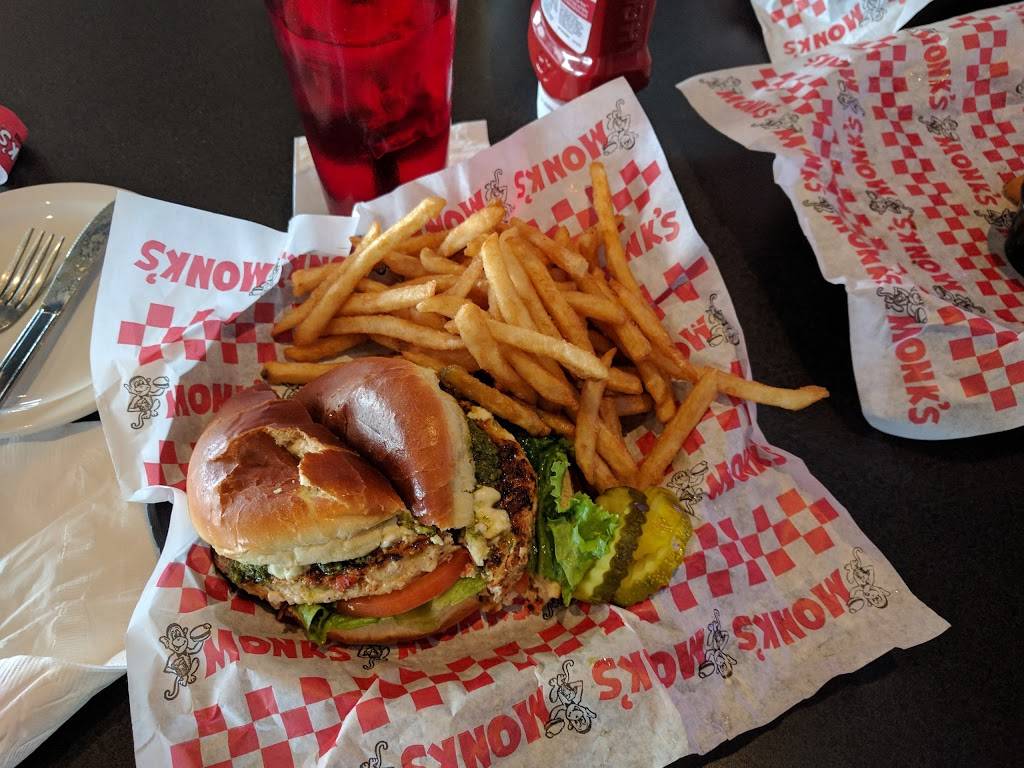 Monks Bar & Grill - Verona | restaurant | 1050 N Edge Trail, Verona, WI 53593, USA | 6084973115 OR +1 608-497-3115