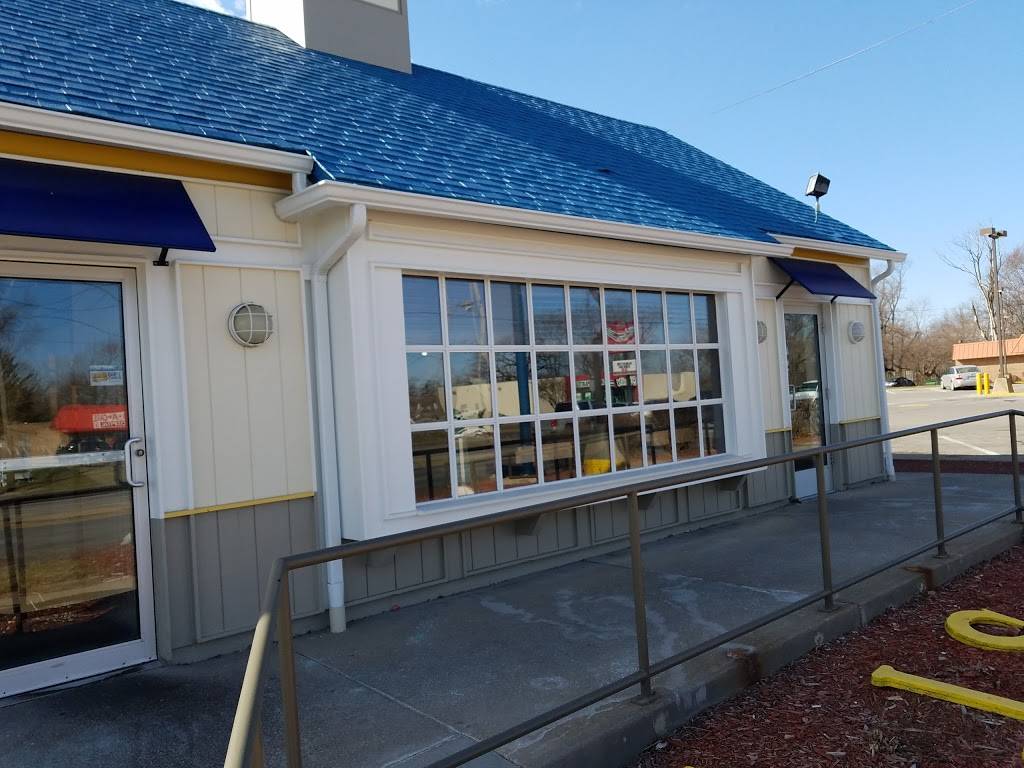 Long John Silvers | restaurant | 3006 SE 14th St, Des Moines, IA 50320, USA | 5152826666 OR +1 515-282-6666