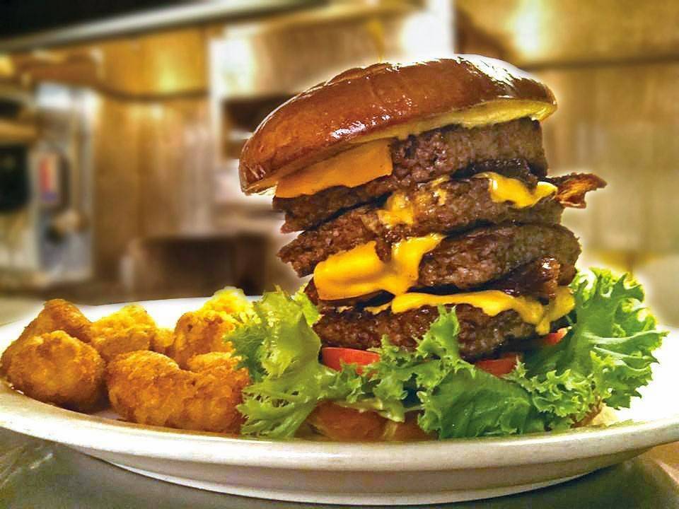 Billys Bar & Grill | restaurant | 322 E Heron St, Aberdeen, WA 98520, USA | 3605337144 OR +1 360-533-7144