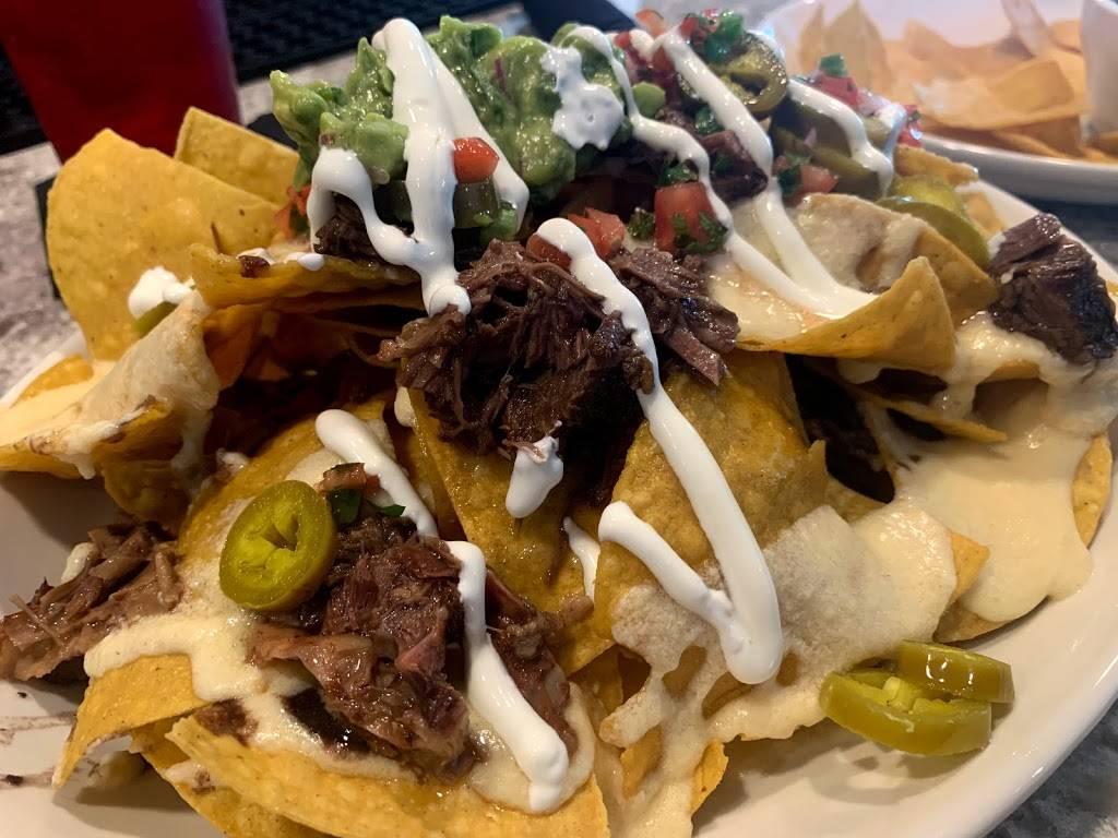 Los Jefes: A Betta Bar & Grille | restaurant | 390 Court St, Plymouth, MA 02360, USA | 7743435002 OR +1 774-343-5002