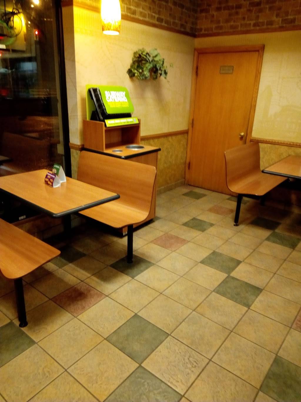 Subway | meal takeaway | 324 Highland Rd W, Kitchener, ON N2M 5G2, Canada | 5195787827 OR +1 519-578-7827