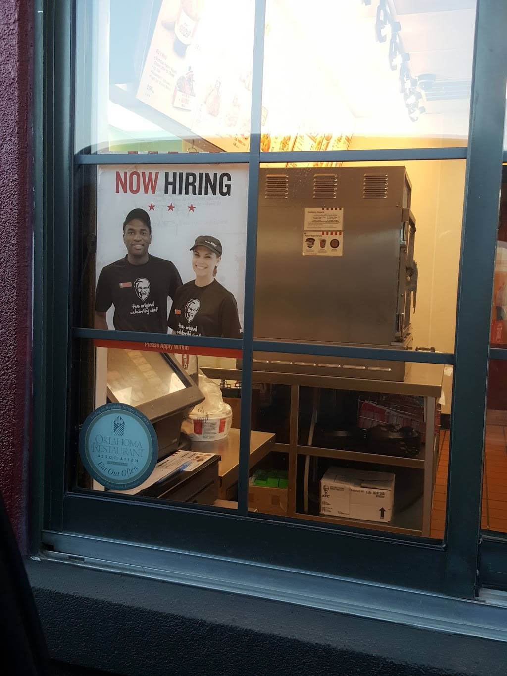 KFC | restaurant | 1308 Princeton Ave, Ponca City, OK 74601, USA | 5807624049 OR +1 580-762-4049